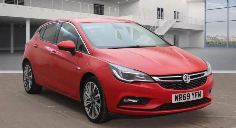 Vauxhall Astra 1.6 Cdti Blueinjection Griffin Euro 6 Ss - Red