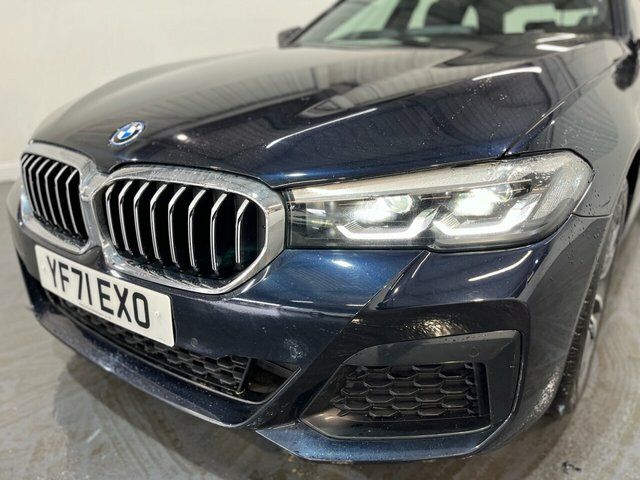 BMW 5 Series 2.0 530E 12Kwh M Sport Touring Plug-in YF71EXO Black #4