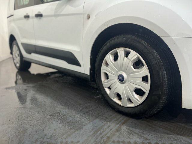 Ford Transit Connect 1.5 220 Ecoblue Trend Crew Van Double Cab 6Dr Dies BL70FPX White #6