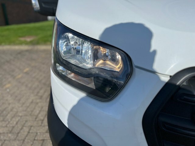 Ford Transit Custom 2.0 350 Ecoblue Hd Leader Dropside Manu BJ71GNO White #6