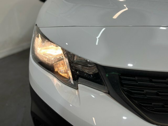 Peugeot Partner 1.5 Bluehdi 1000 Professional Premium Standard P NY23GXW White #5
