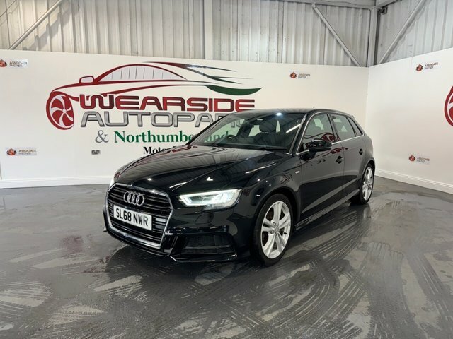 Audi A3 1.5 Tfsi Cod 35 S Line Sportback Black #3