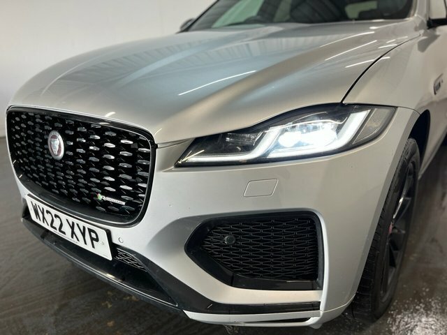 Jaguar F-Pace 2.0 P400e 17.1Kwh R-dynamic Black Suv P WX22XYP Black #4