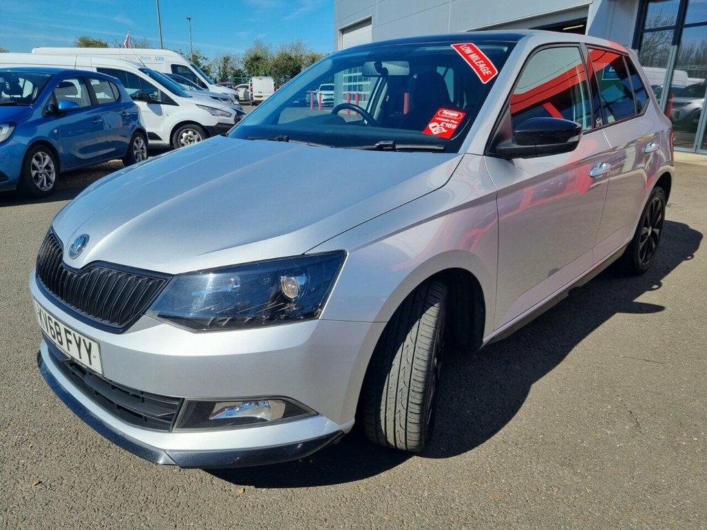 Skoda Fabia 1L Monte Carlo KV68FYY Silver #5