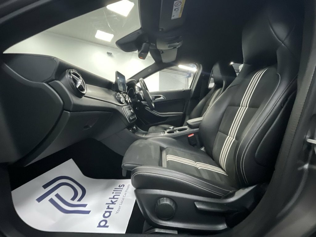 Mercedes-Benz A Class 2.1L Whiteart DX67TKC Grey #4