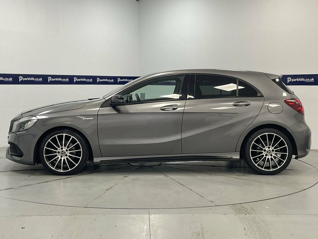Mercedes-Benz A Class 2.1L Whiteart DX67TKC Grey #2
