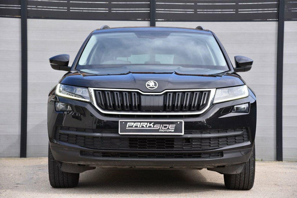 Skoda Kodiaq 2L Se L AJ18KVW Black #4
