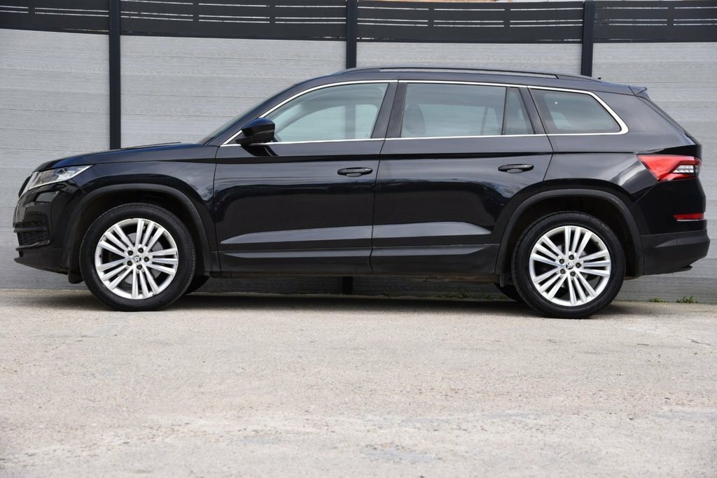 Skoda Kodiaq 2L Se L AJ18KVW Black #6