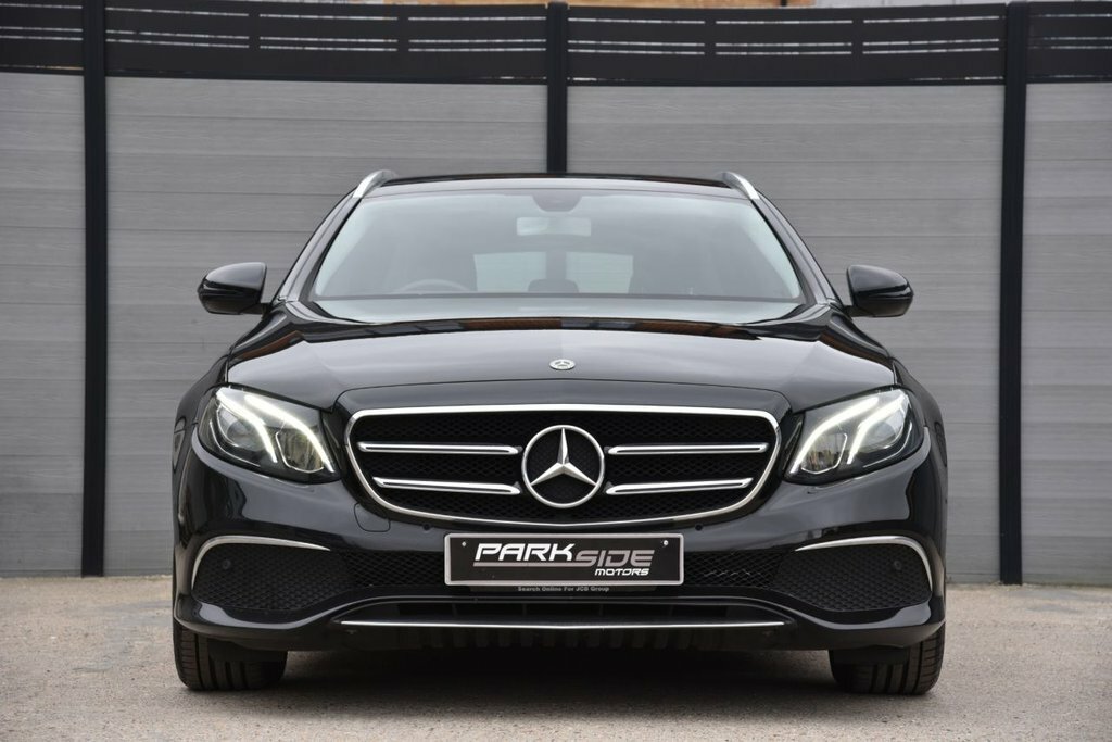 Mercedes-Benz E Class 2L Se GV68VWK Black #4