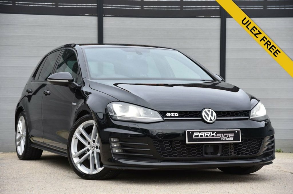 Volkswagen Golf 2L Gtd Black