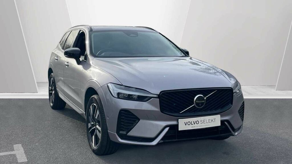 Volvo XC60 2.0 B5p Plus Dark Awd Geartronic Silver
