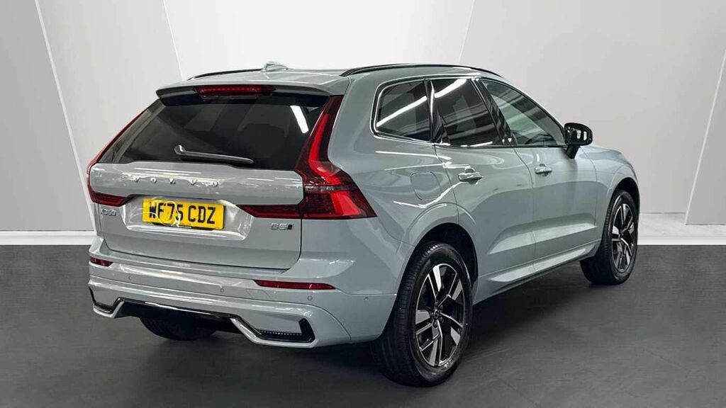 Volvo XC60 Plus, B5 Awd Mild Hybrid, Dark WF75CDZ Grey #2