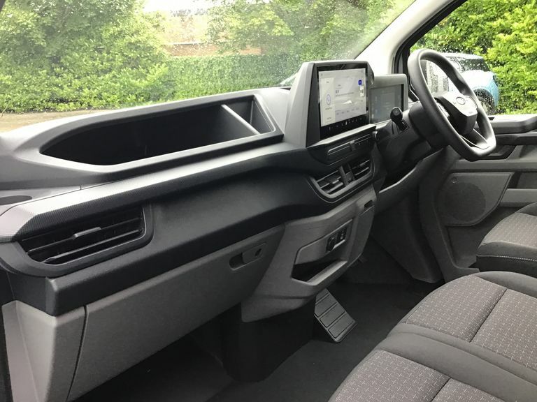 Ford Transit Custom 320 2.0 Trend Van H1 L1 8Spd 136Ps SO25CYZ Silver #3