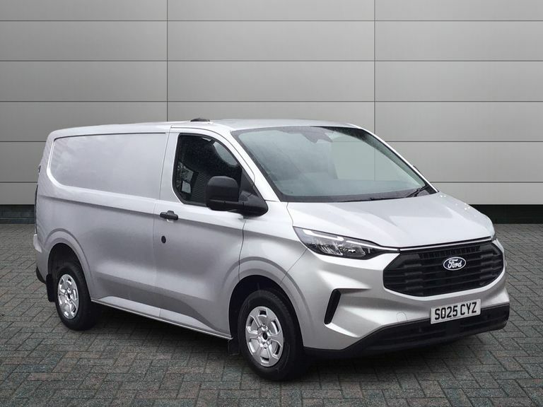 Ford Transit Custom 320 2.0 Trend Van H1 L1 8Spd 136Ps Silver
