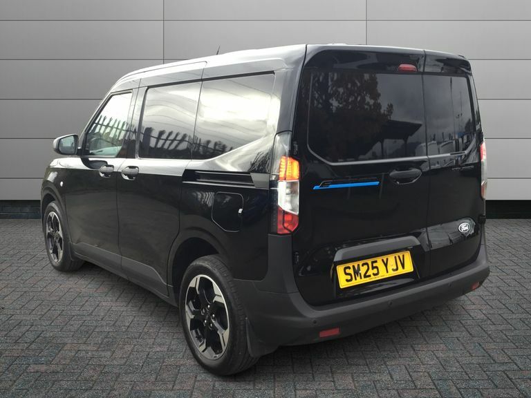 Ford Transit Courier Trend Van 43Kwh Drive 136Ps Fwd 1 Speed A SM25YJV Black #2
