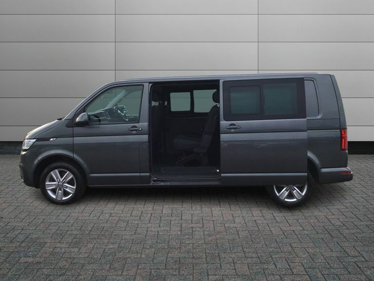 Volkswagen Transporter 2.0 Bitdi 204 Highline Kombi Van 4Motion Dsg AF24DTX Grey #6