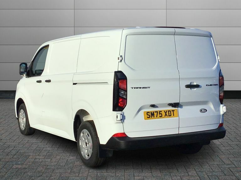 Ford Transit Custom V710 Trend Van 320 L1 2.0L Ecoblue 136Ps Fwd 8 Spe SM75XDT White #2