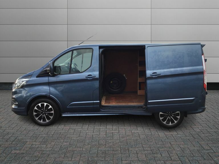 Ford Transit Custom 2.0 Ecoblue 185Ps Low Roof Sport Van SV21BGB Blue #6