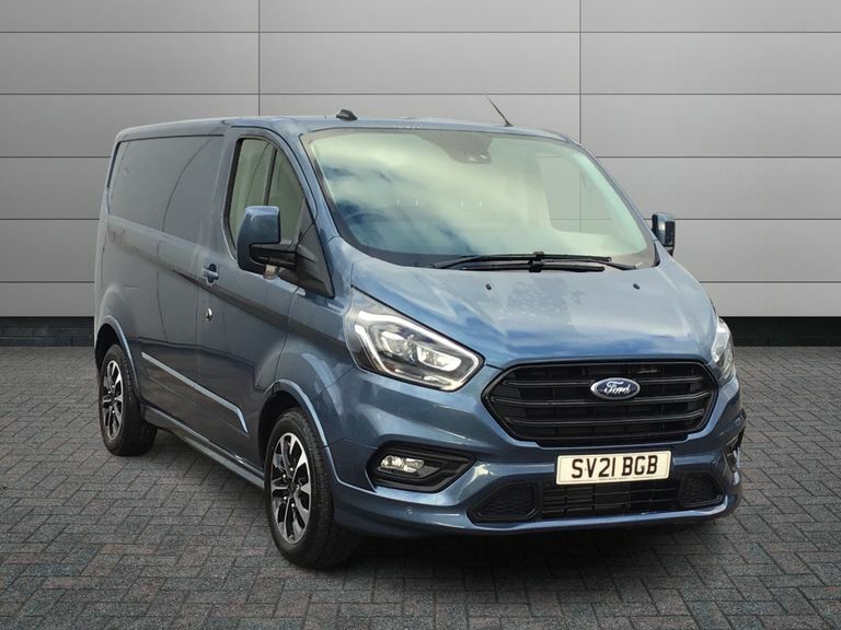 Ford Transit Custom 2.0 Ecoblue 185Ps Low Roof Sport Van Blue