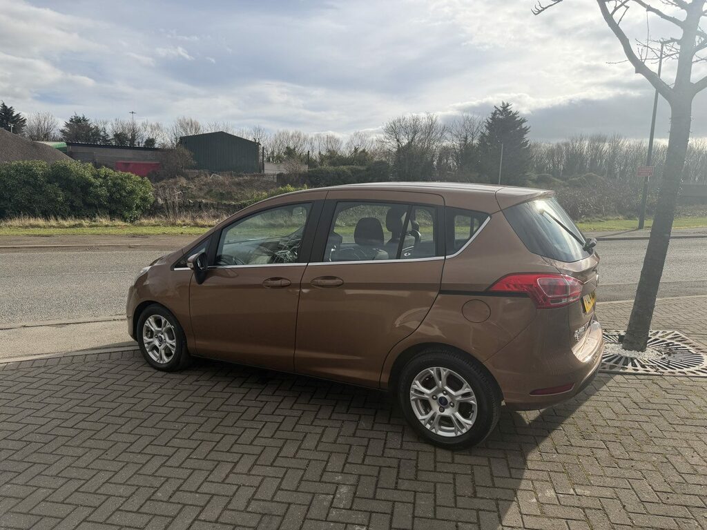 Ford B-Max 1.6 Zetec Powershift  #4