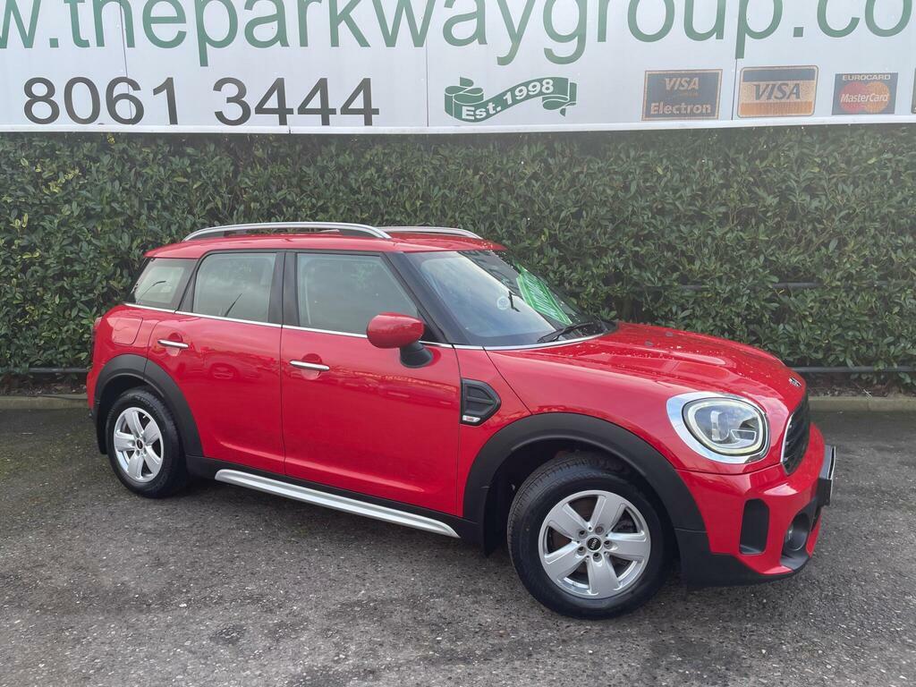 Mini Countryman 1.5 Cooper Classic Steptronic Euro 6 S S Red