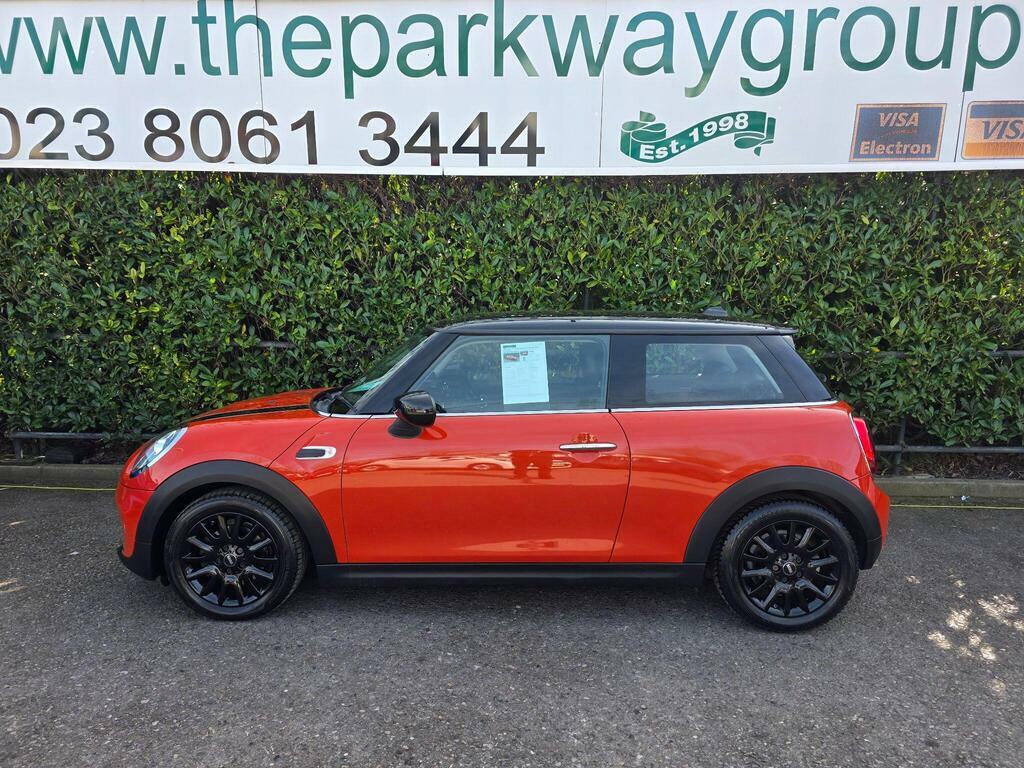 Mini Hatch 1.5 Cooper Classic Euro 6 S S HF69LYP Orange #4