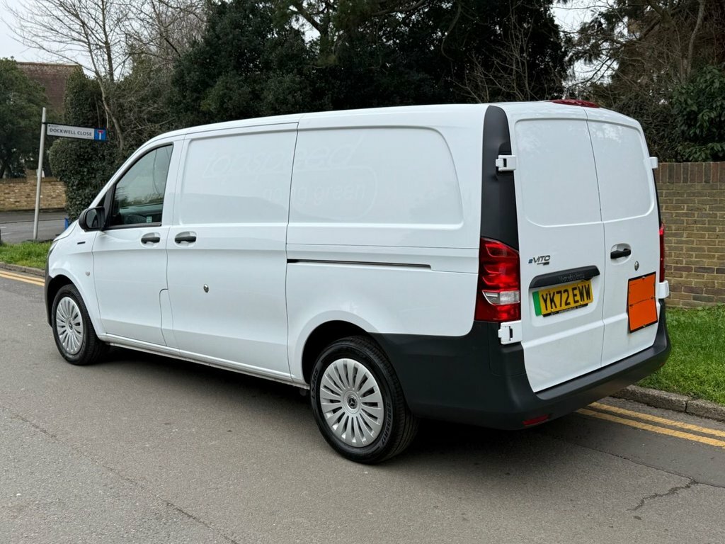 Mercedes-Benz eVito Mpv YK72EWW White #3