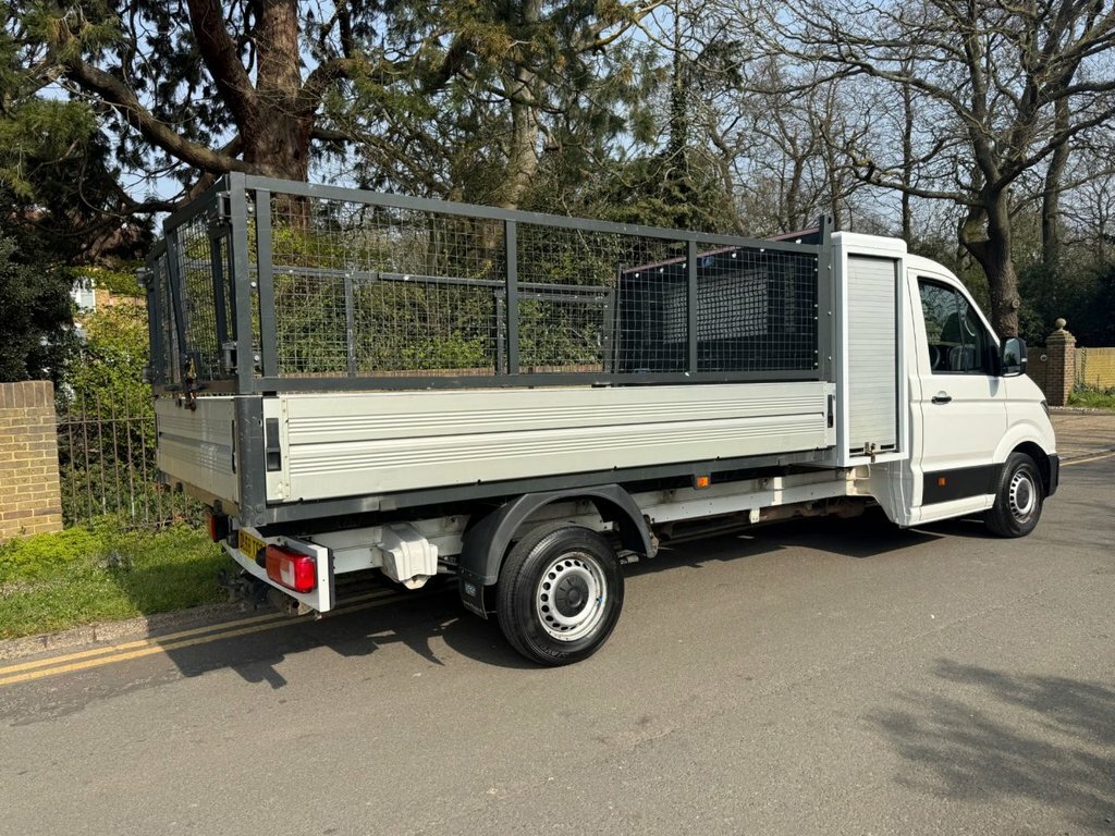 Volkswagen Crafter 2L Startline DL68TSO White #4