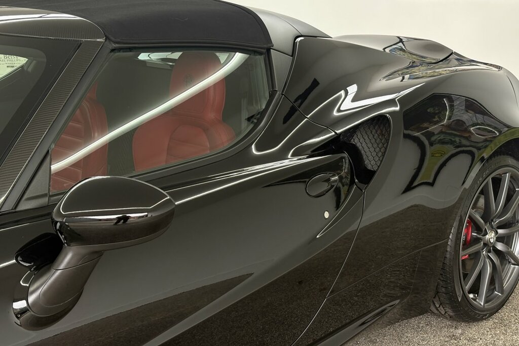Alfa Romeo 4C 1.8 Tct Spider Black #4
