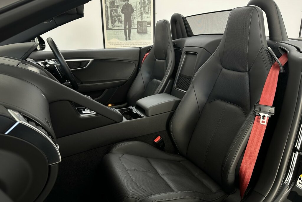 Jaguar F-Type 5.0 V8 Dynamic-r Con EO21BCK Black #6