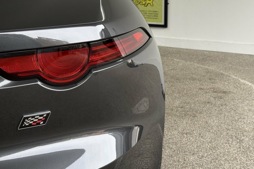 Jaguar F-Type 3.0 Chequered Flag Cpe CV69BBF Grey #4