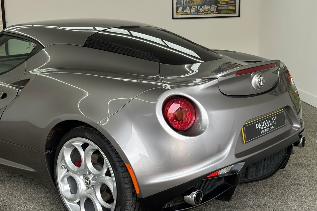 Alfa Romeo 4C Coupe 2dr Red #11