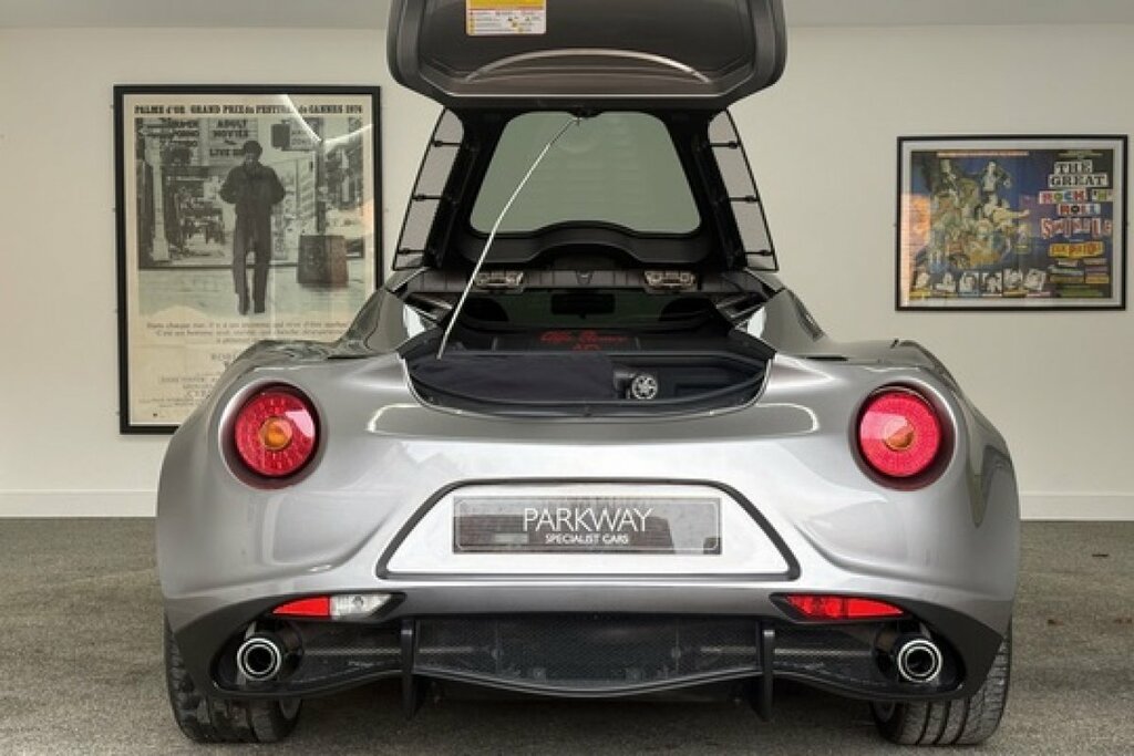 Alfa Romeo 4C Coupe 2dr Red #38