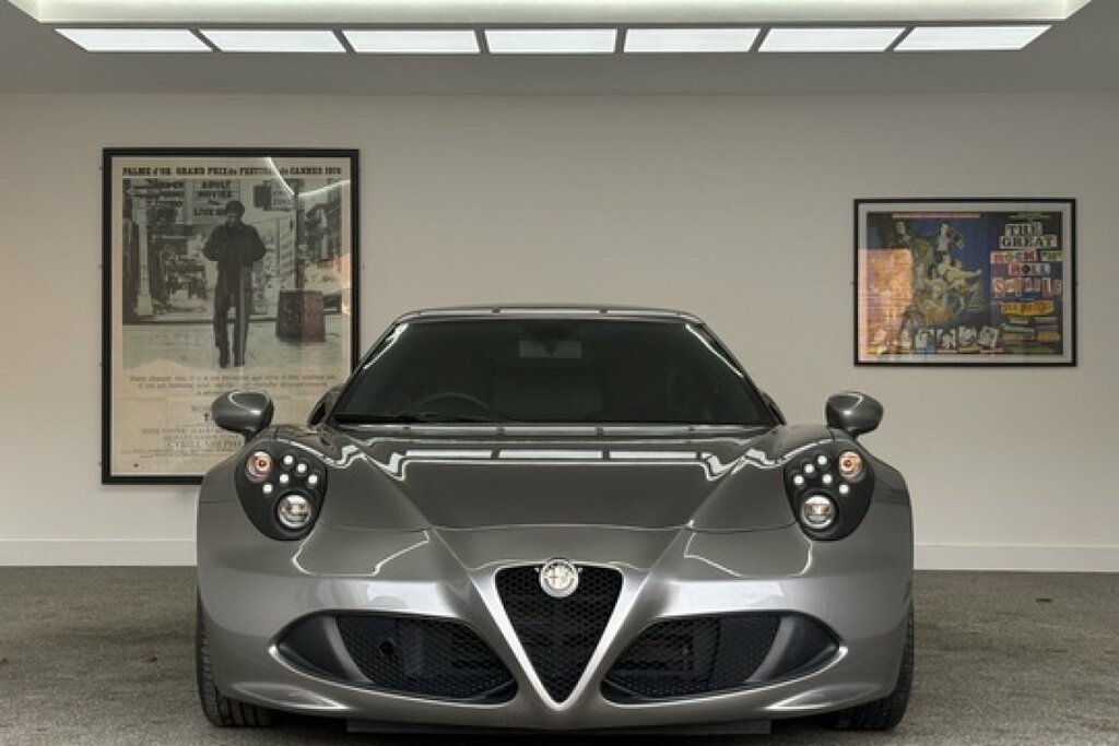 Alfa Romeo 4C Coupe 2dr Red #36