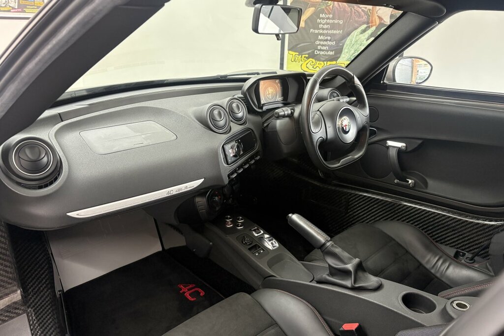 Alfa Romeo 4C Coupe 2dr Red #22