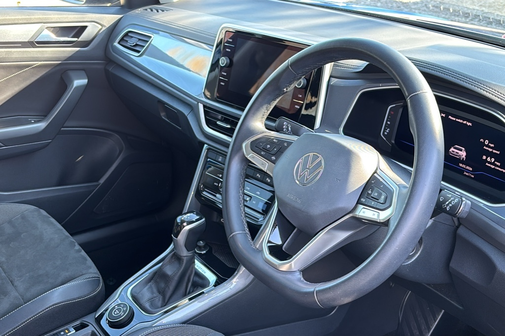 Volkswagen T-Roc 2.0 Tdi 150 4Motion Style Dsg 150 Ps Blue #6