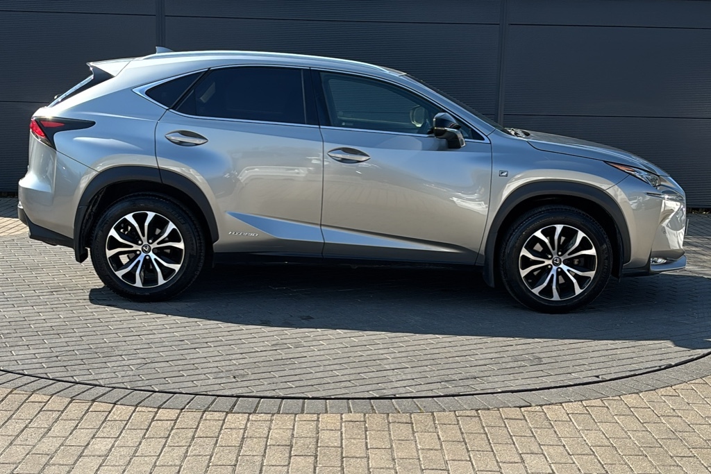 Lexus NX 300H 2.5 F-sport Cvt 195 Ps Silver #4