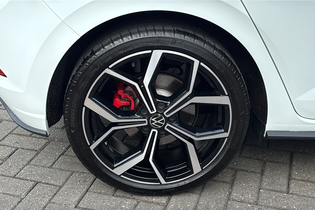 Volkswagen Polo 2.0 Tsi Gti Dsg 207 Ps FN75KLF White #5