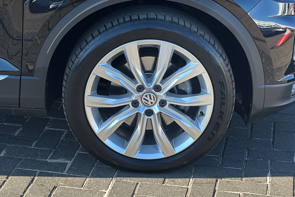 Volkswagen T-Roc 2.0 Tsi 4Motion Sel Dsg 190 Ps KV18HKX Black #5