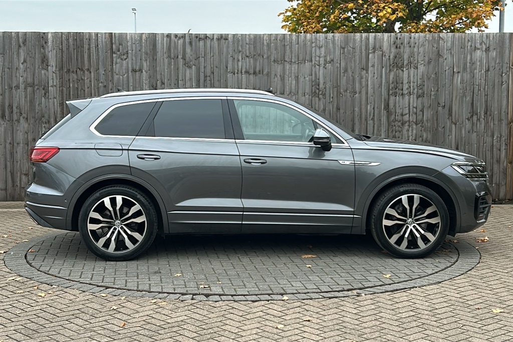 Volkswagen Touareg 3.0 V6 Tsi 4Motion R-line Tech Tip 340 P KM69YOO Grey #4