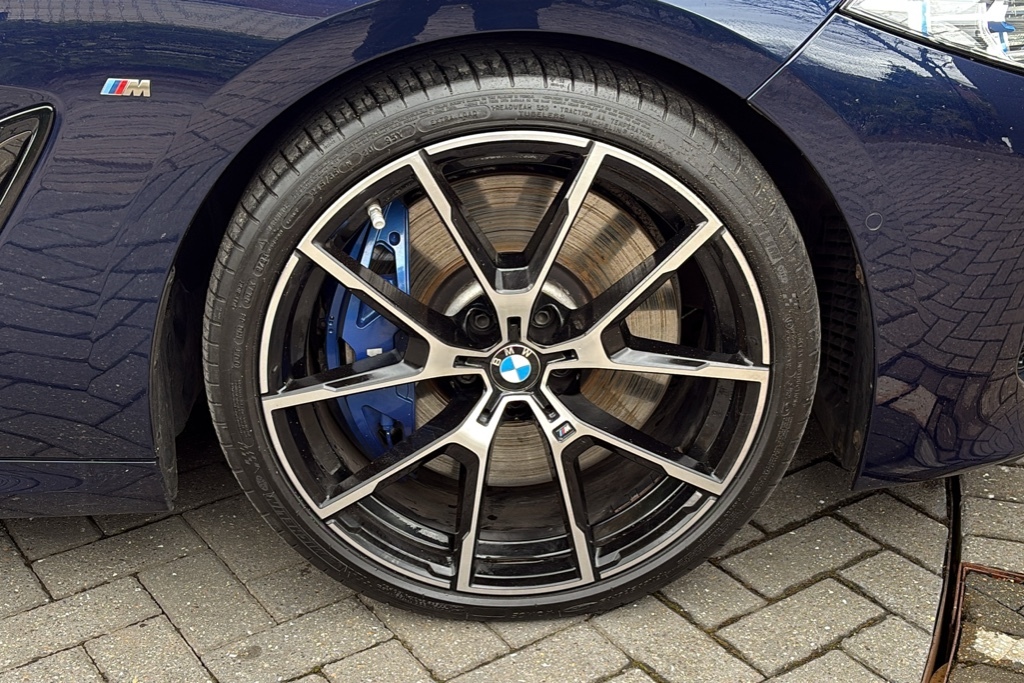BMW 8 Series M850i Xdrive 530 Ps Blue #5