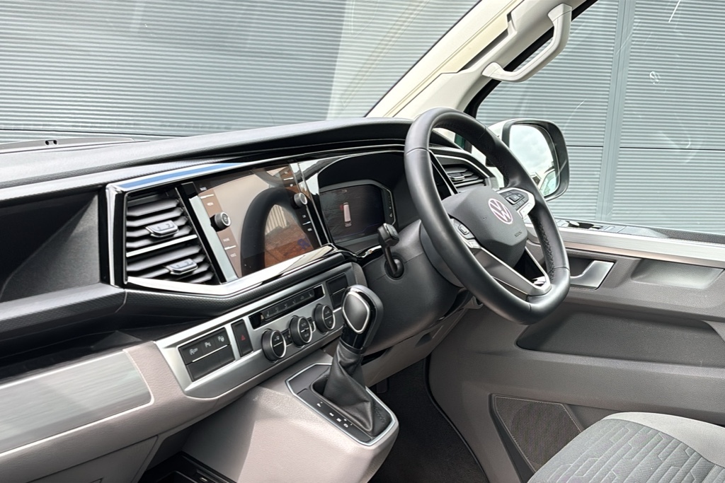 Volkswagen California 2.0 Tdi Ocean 204 Dsg 204 Ps White #3