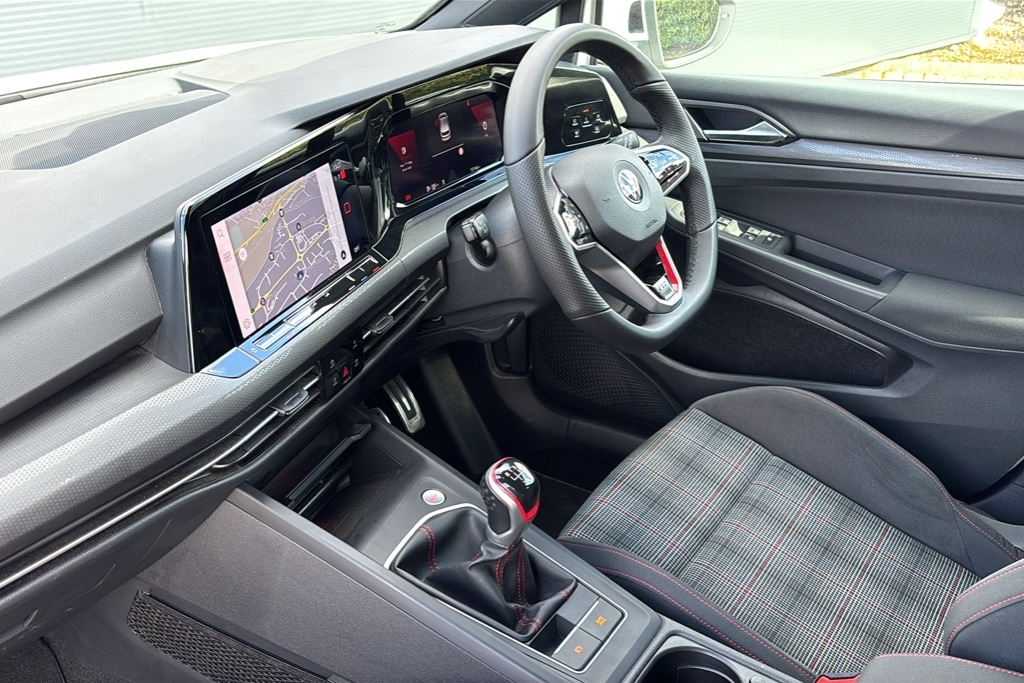 Volkswagen Golf 2.0 Tsi Gti 245 Ps White #2