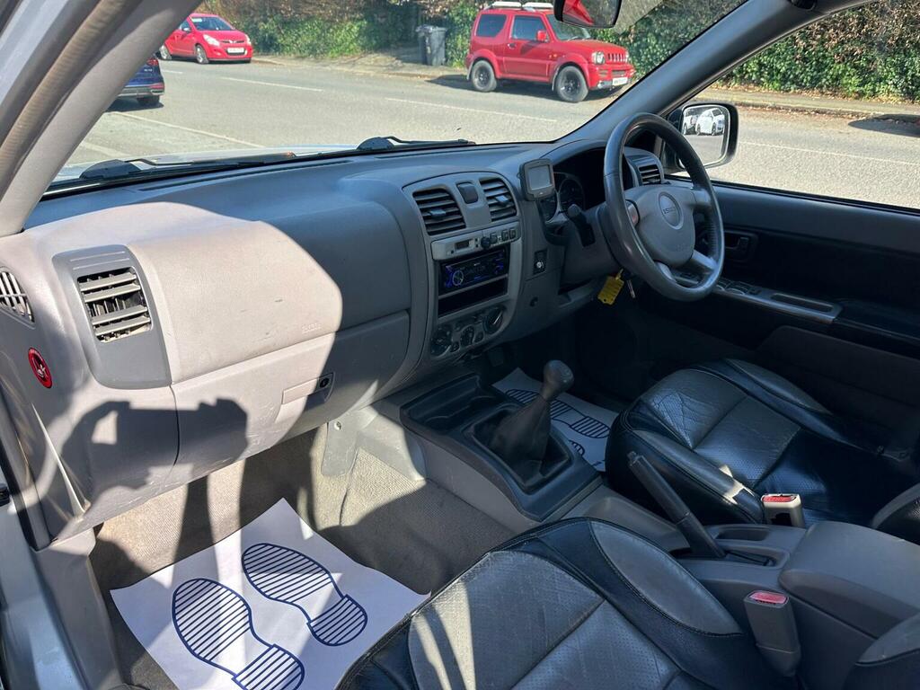 Isuzu Rodeo 2.5 Td Denver 2007 Black #21