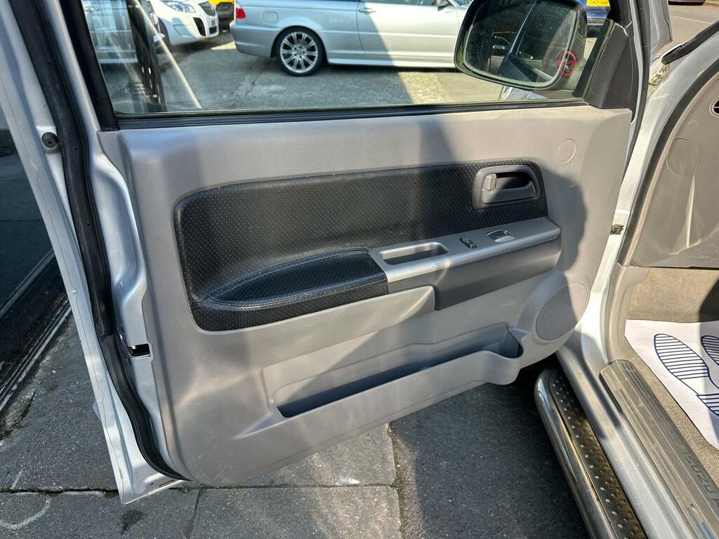 Isuzu Rodeo 2.5 Td Denver 2007 Black #40