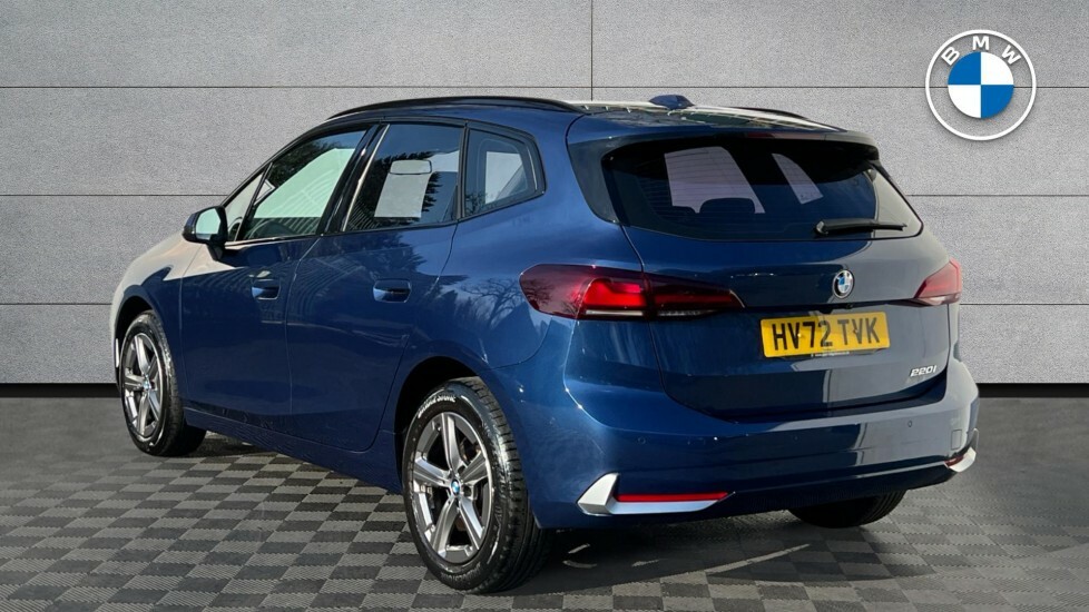 BMW 2 Series Active Tourer 220I Sport Active Tourer Blue #3