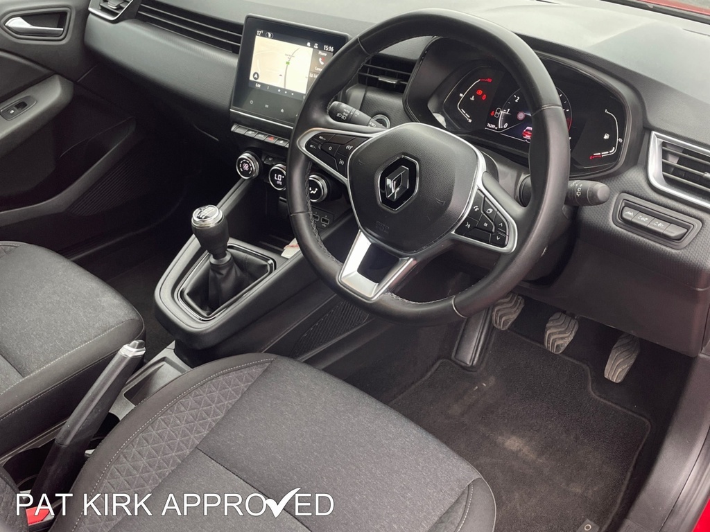 Renault Clio 1.0 Tce 90 Evolution AVZ4499 Red #4