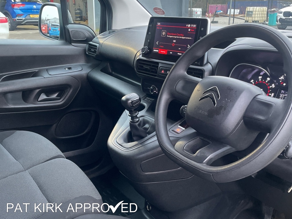 Citroen Berlingo 1.5 Bluehdi 1000Kg Enterprise Ed 100Ps 6 Speed Ss LA72ZTD White #4