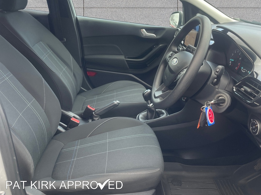 Ford Fiesta 1.0 Ecoboost 95 Trend UIG7140 Silver #5