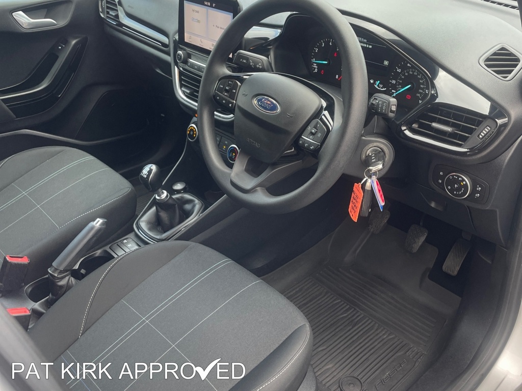 Ford Fiesta 1.0 Ecoboost 95 Trend UIG7140 Silver #4